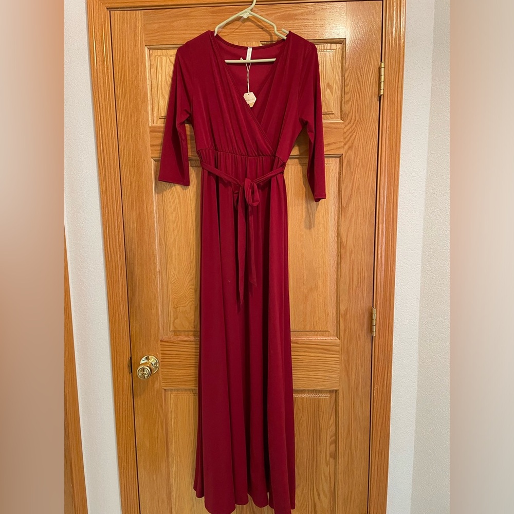 Red maternity formal dress